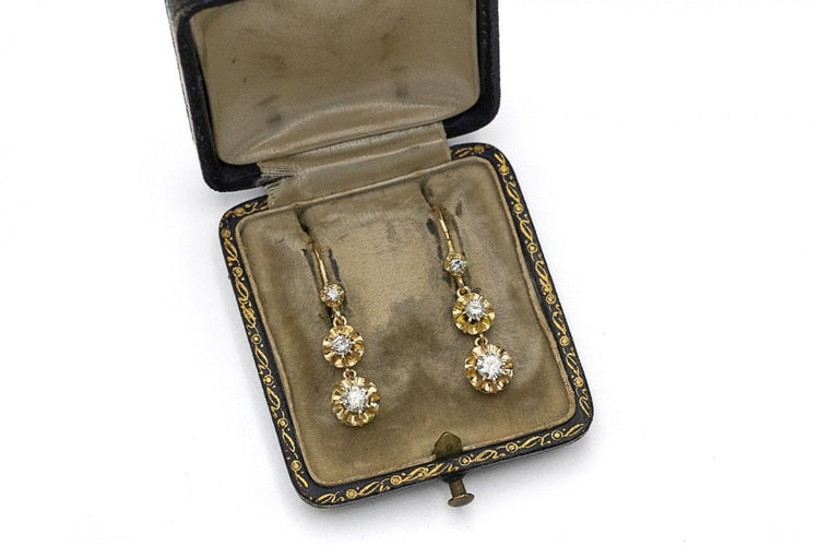 Boucles d'oreilles pendantes en or avec diamants d'environ 1,00 ct, France, milieu du XXe siècle