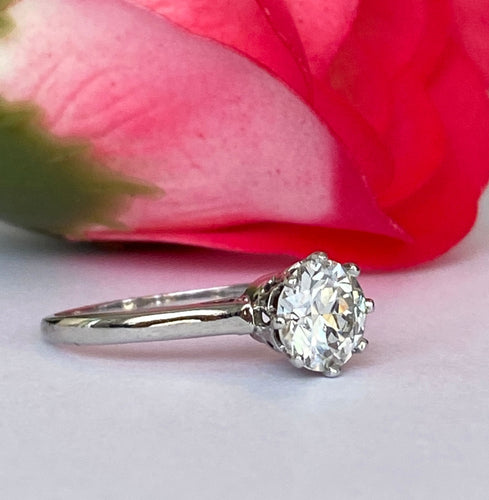 Bague 53.5 Solitaire en or, style Art déco tardif, serti d'un diamant taille brillant ancien de 1,14 carat. 58 Facettes