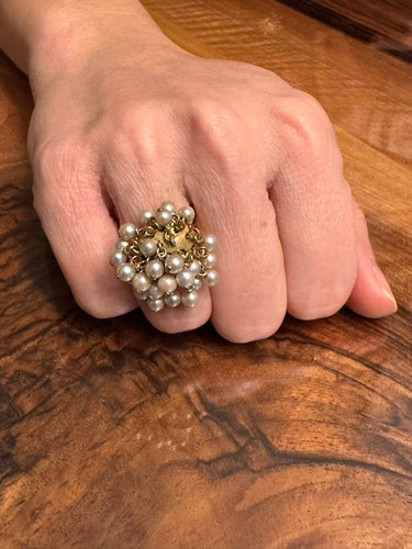 Bague 51.5 Bague en or jaune 18 carats et perles articulées 58 Facettes