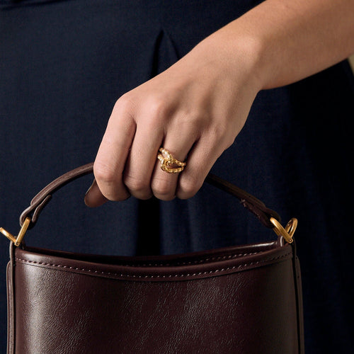 Bague 51,5 Bague en or jaune ciselée 58 Facettes LAN1450X3