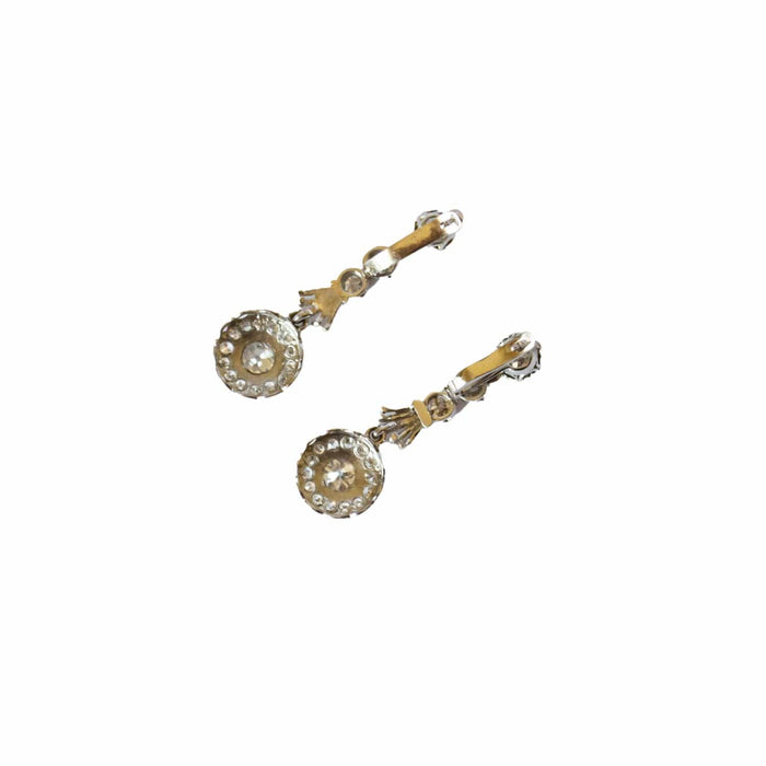 Boucles d'oreilles boucles d'oreilles en platine avec diamants 58 Facettes Q187B