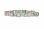 Bracelet Un véritable bijou Art déco : bracelet en platine des années 1920 avec diamants et émeraudes 58 Facettes 24183-0148