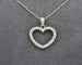 Collier Collier en or blanc 18 carats avec pendentif cœur et diamants naturels de 0,58 carat 58 Facettes 8871