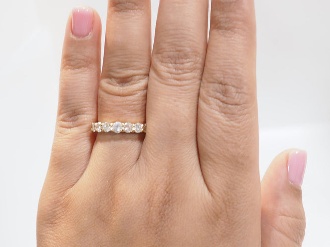 Bague 62 Demi alliance en or jaune et diamants 58 Facettes 33458