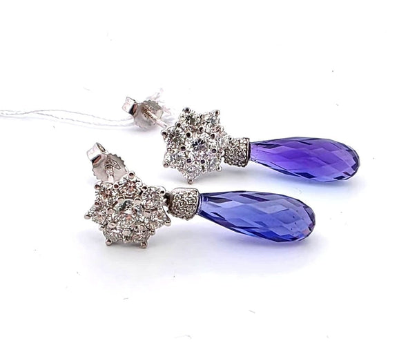 Boucles d'oreilles Boucles d'oreilles en or blanc serties de diamants et de tanzanite 58 Facettes