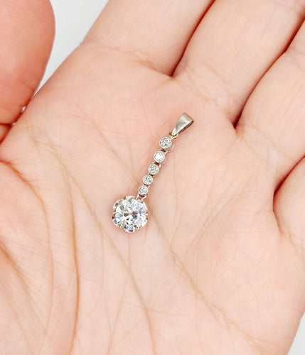 Pendentif or blanc , platine et diamant taille ancienne 1,30 carat (circa 1900)