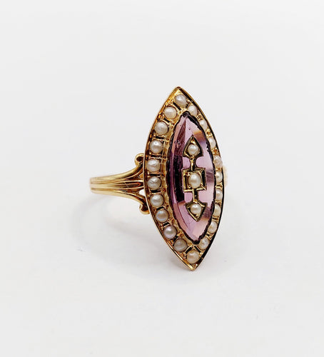 Bague marquise antique en or 18k, verre violet et perles