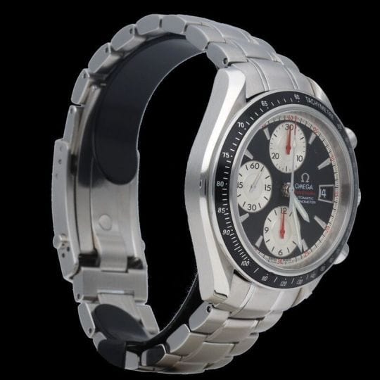 Montre Omega Montre Speedmaster Date Chronograph 58 Facettes MT40699