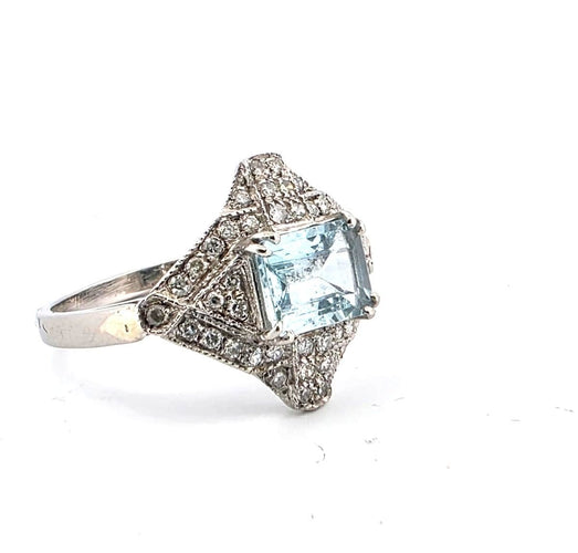 Bague 54 Bague en platine avec aigue-marine et diamants 58 Facettes