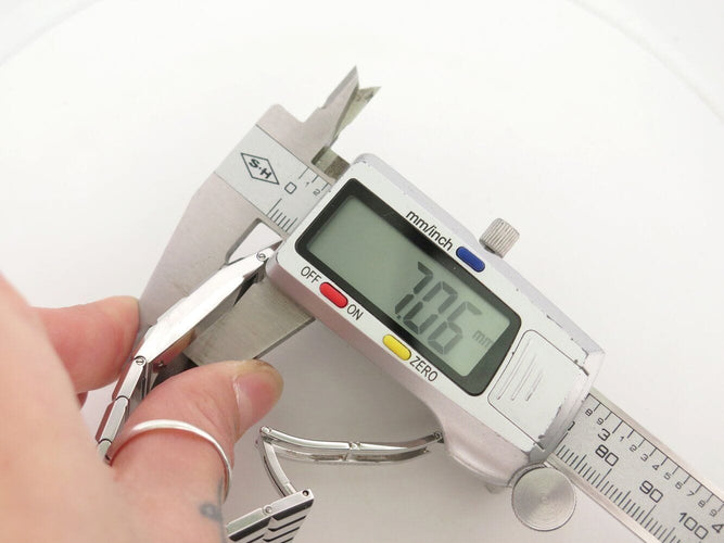 Montre montre CHANEL chocolat 24mm acier palladie digital quartz  lady 58 Facettes 271266