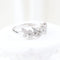 Bague 59 Bague végétale sertie de diamants taille brillant en or blanc 18 carats 58 Facettes VV1-B