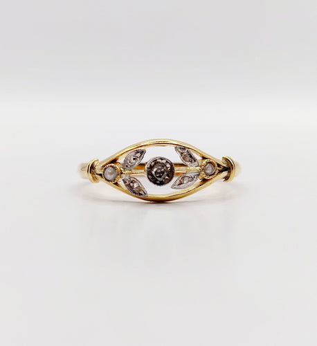 Bague 61 Bague fleur antique en or 18k, diamants taille roses et perles art nouveau 58 Facettes A06399