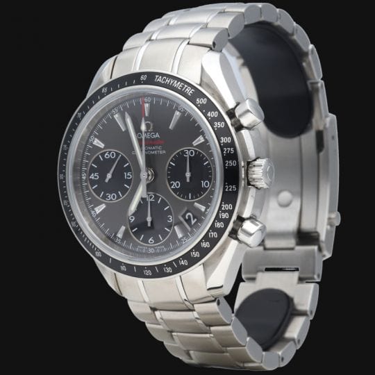 Montre Omega Montre Speedmaster Date Chronograph 58 Facettes MT41160