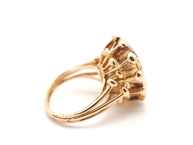 Bague 53 Bague or jaune et citrine 58 Facettes