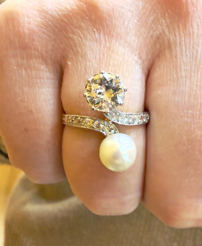Bague Bague ancienne en or et platine, diamants et perle 58 Facettes
