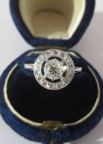 Bague 53 Bague ronde Art Déco diamants 58 Facettes