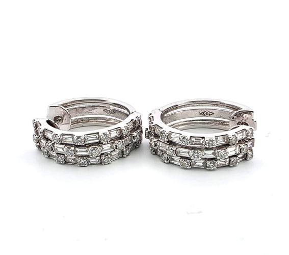 Boucles d'oreilles Boucles d'oreilles en or blanc avec diamants 58 Facettes