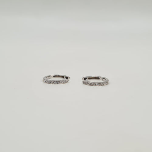 Boucles d'oreilles Créoles or blanc 18 carats serties de diamants 58 Facettes