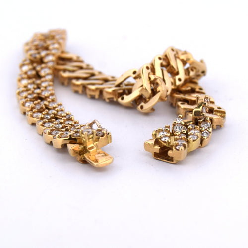 Bracelet Bracelet en or jaune avec diamants 58 Facettes