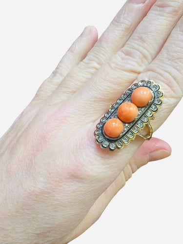 Bague 59 Bague en or 18 carats avec corail, diamants taille rose et émail noir 58 Facettes 7816 A