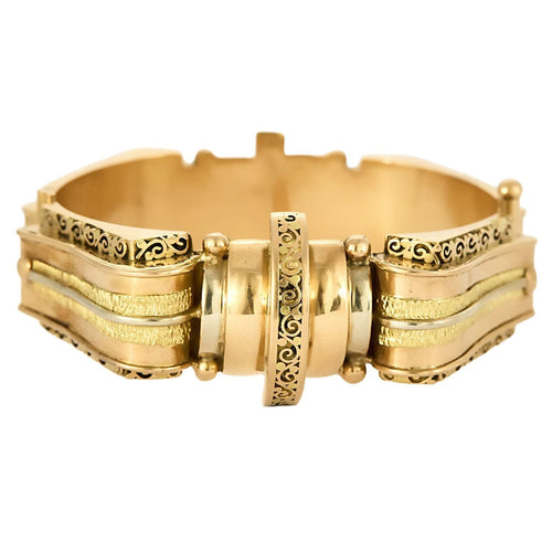 Bracelet en or jaune niellé.