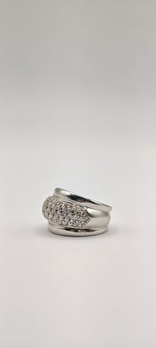 Bague Bague pavée de diamants en or blanc 18k 58 Facettes 21010088