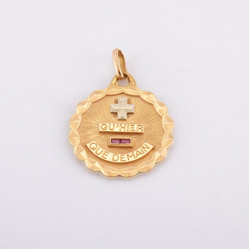 Pendentif Médaille d'amour de la maison Augis 58 Facettes