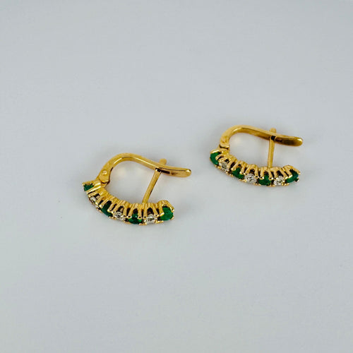 Boucles d'oreilles Boucle d'oreille en or jaune avec diamants et émeraudes 58 Facettes 2505020