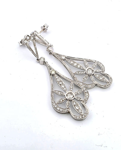 Boucles d'oreilles Boucles d'oreilles en platine serties de diamants 58 Facettes