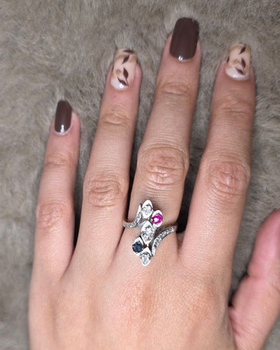 Bague Marquise Trilogie or gris, diamants, saphir et rubis 58 Facettes