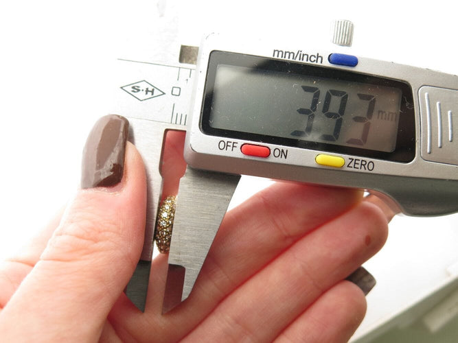 Boucles d'oreilles boucles d'oreilles creoles CARTIER etincelle or jaune 18k pavees s 58 Facettes 270594