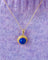 Pendentif Pendentif en or jaune 18 carats et lapis-lazuli cabochon 58 Facettes