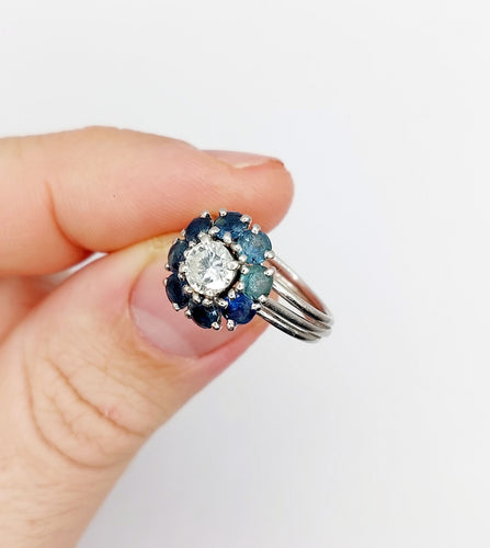 Bague 52 Bague marguerite Art déco en platine et diamant 0,65 ct, saphirs 58 Facettes A06577