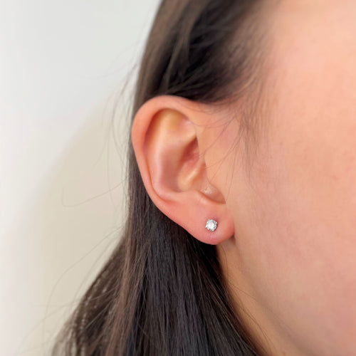 Boucles d'oreilles Boucles d'oreilles - Or & Diamants 58 Facettes 240242R