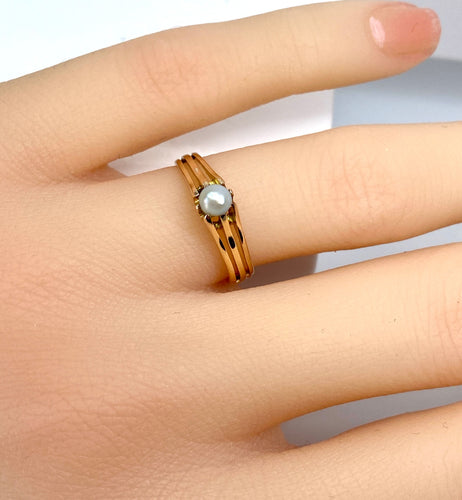 Bague en or rose perle fine vers 1900