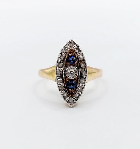 Bague 52.5 Bague marquise antique or jaune et platine, diamants et saphirs 58 Facettes A05575