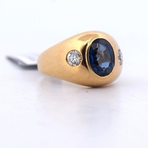 Bague 52 Bague vintage avec saphir 2,80 ct et diamants en or jaune 18 kt 58 Facettes