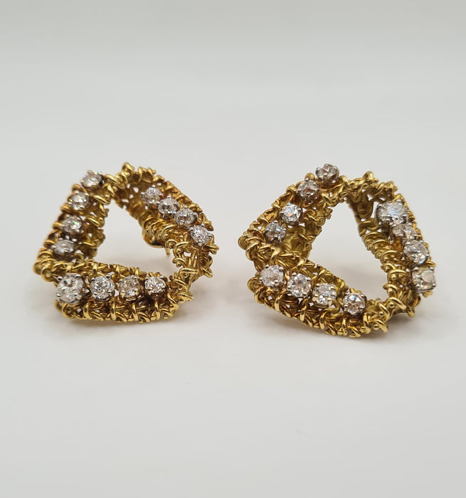 Boucles d’oreilles or jaune serties de diamants taille ancienne