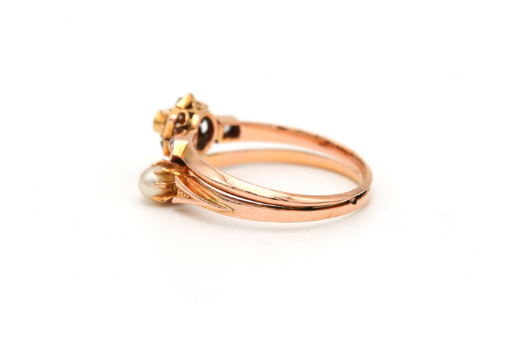 Bague Art Nouveau en or jaune 18 carats sertie d'une perle et de diamants "taille" rose