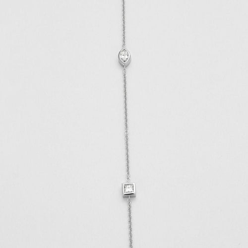 Collier Collier or blanc chaine alternée de diamants 58 Facettes 3674
