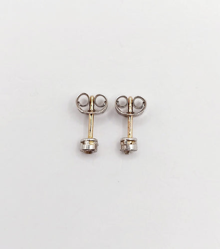 Boucles d'oreilles Puces d'oreilles diamants taille ancienne en or blanc 18k et platine 58 Facettes A04402