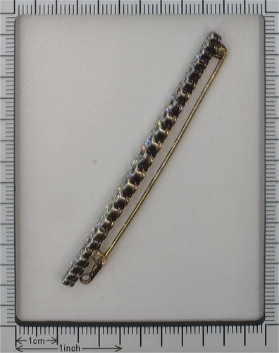 Broche Simplicité Art Déco : Broche barre linéaire avec 24 diamants 58 Facettes 24320-0201