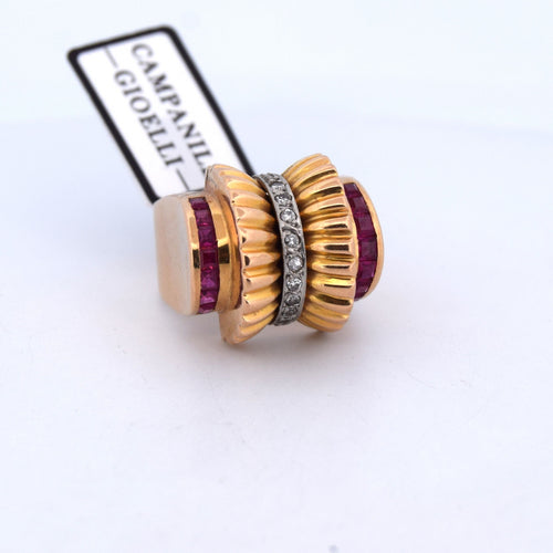 Bague 53 Bague vintage en or jaune 18 kt avec rubis carrés et diamants 58 Facettes
