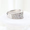 Bague 56 Bague en or blanc 18 carats pavée de diamants 58 Facettes VV1-A