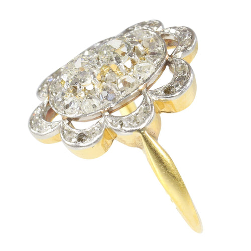 Bague 52 Élégance victorienne : une bague de fiançailles en diamant, vers 1900 58 Facettes 18085-0030