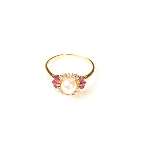 Bague 55 Bague marguerite perle diamants et rubis en or jaune 58 Facettes