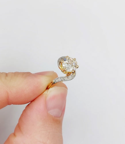 Bague 54.5 Bague tourbillon antique en or 18k et platine, diamants taille ancienne 1,35 carat 58 Facettes A06442