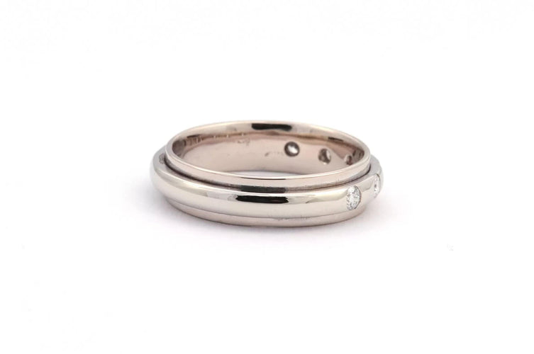 Bague 58 Bague Contemporaine en or blanc sertie de diamants 58 Facettes 22452