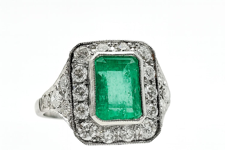 57 Anillo Art Déco en Platino con Esmeralda y Diamantes 58 Facettes 50309