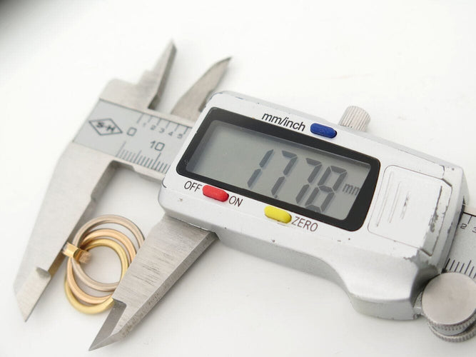 Collier collier CARTIER trinity 3 ors 18k 5 diamants 0.06ct chaine 9.74gr 58 Facettes 271145